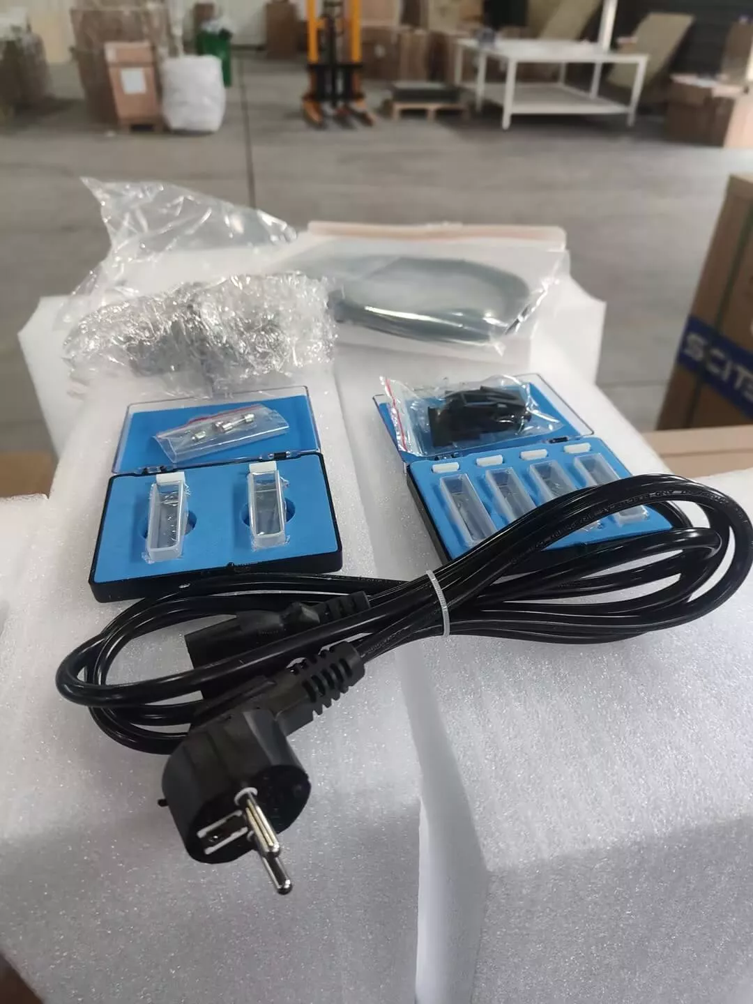 Double Beam UV-Vis Spectrophotometer SP-DUVL7 - Gambar 4