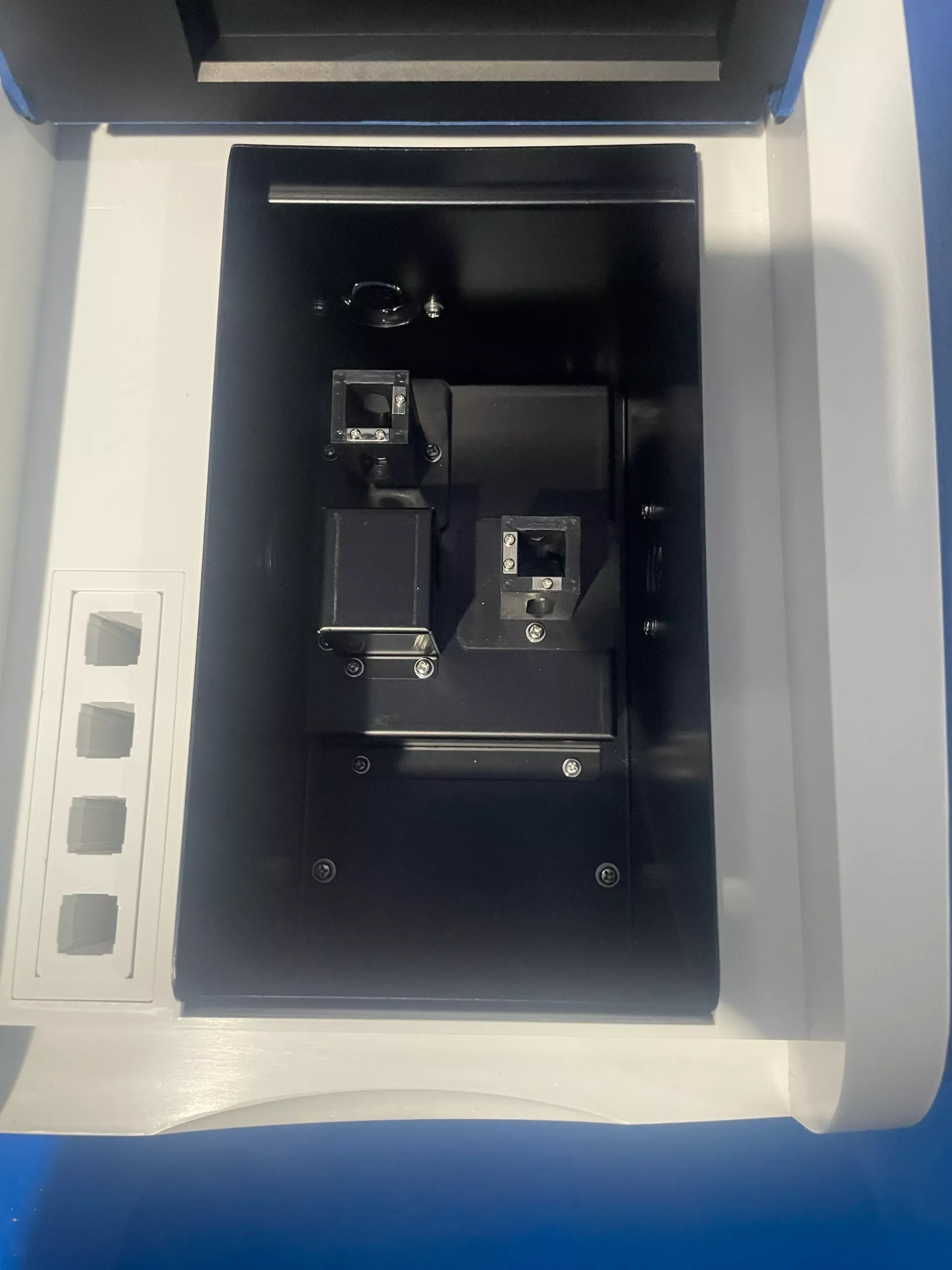 Double Beam UV-Vis Spectrophotometer SP-DUVL7 - Gambar 8
